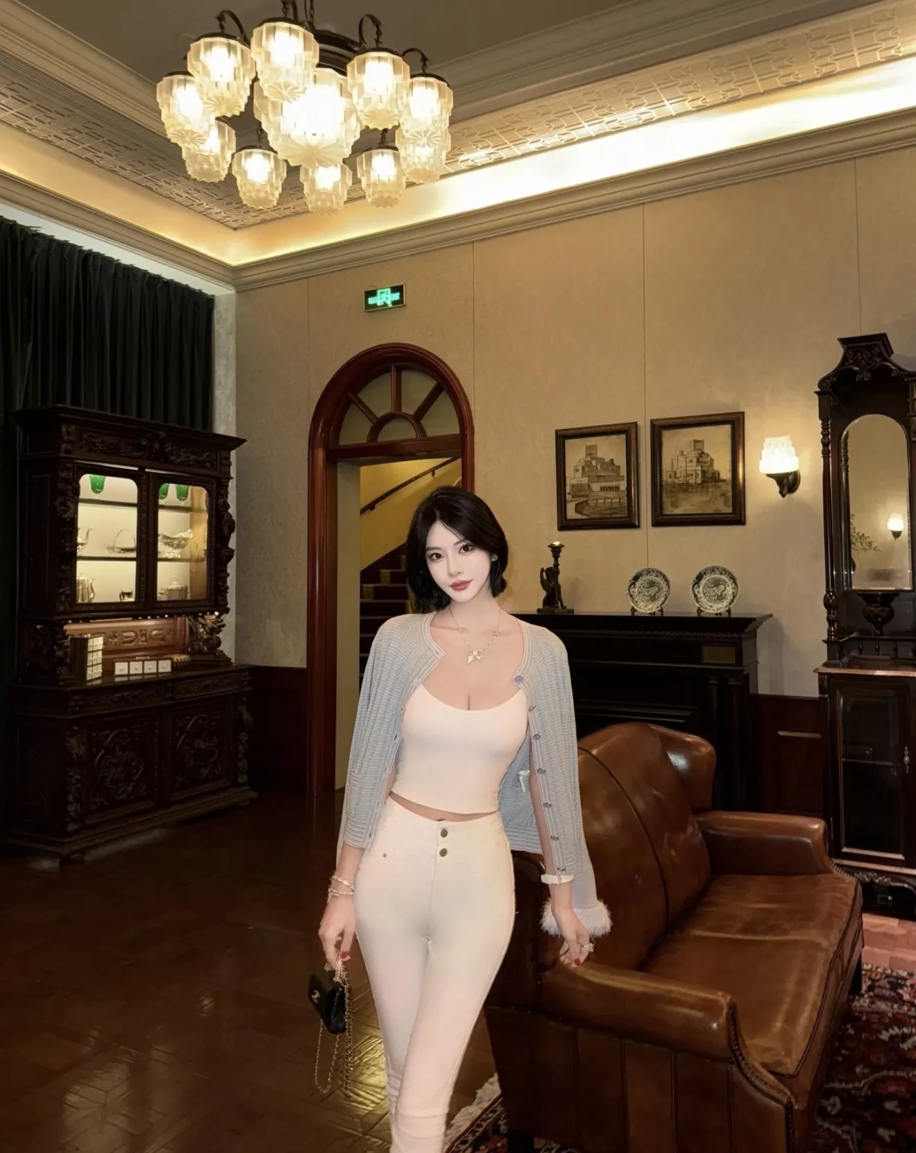 샤넬 진주 장식 더블 C 버드 모티브 목걸이 상세 이미지 31