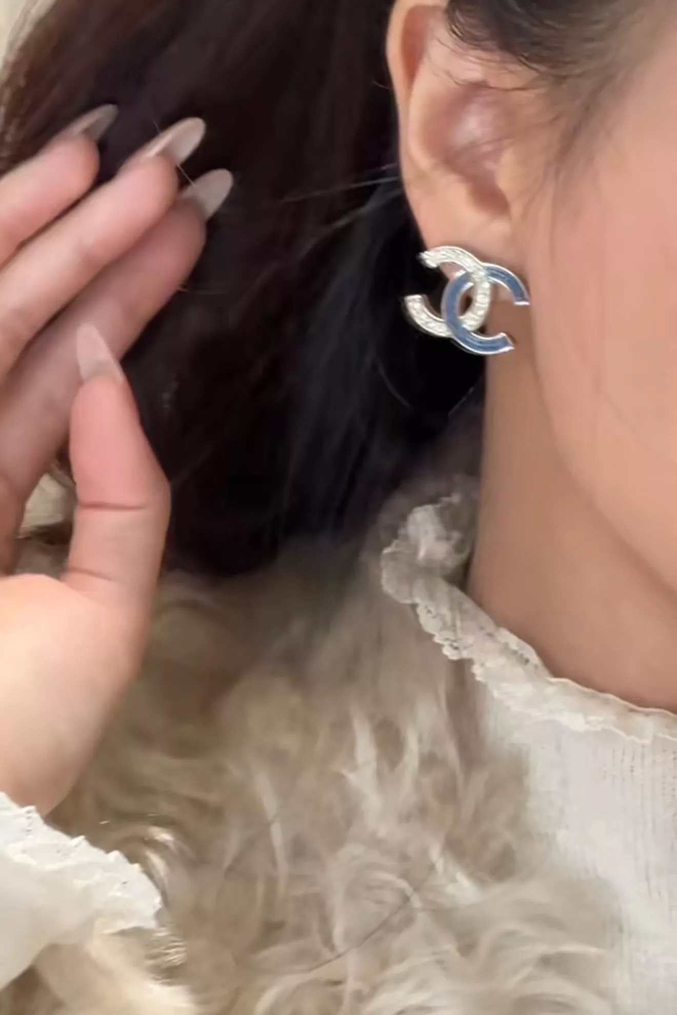 샤넬 블루 데님 패턴 더블 C 스톤 귀걸이 상세 이미지 13