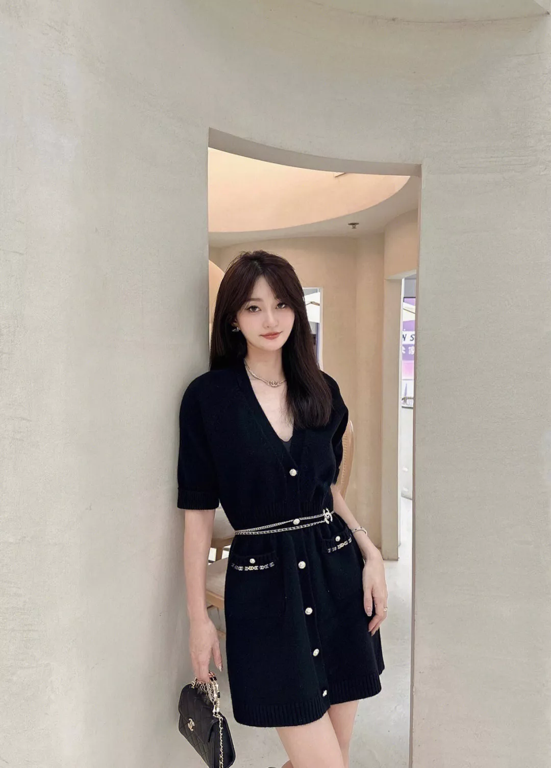 샤넬 퀼팅 램스킨 진주 더블 C 체인벨트 상세 이미지 16