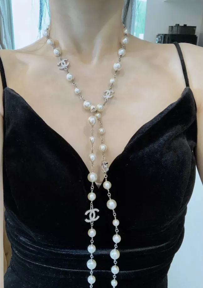 샤넬 진주 더블 C 양면 장식 롱 목걸이 상세 이미지 27