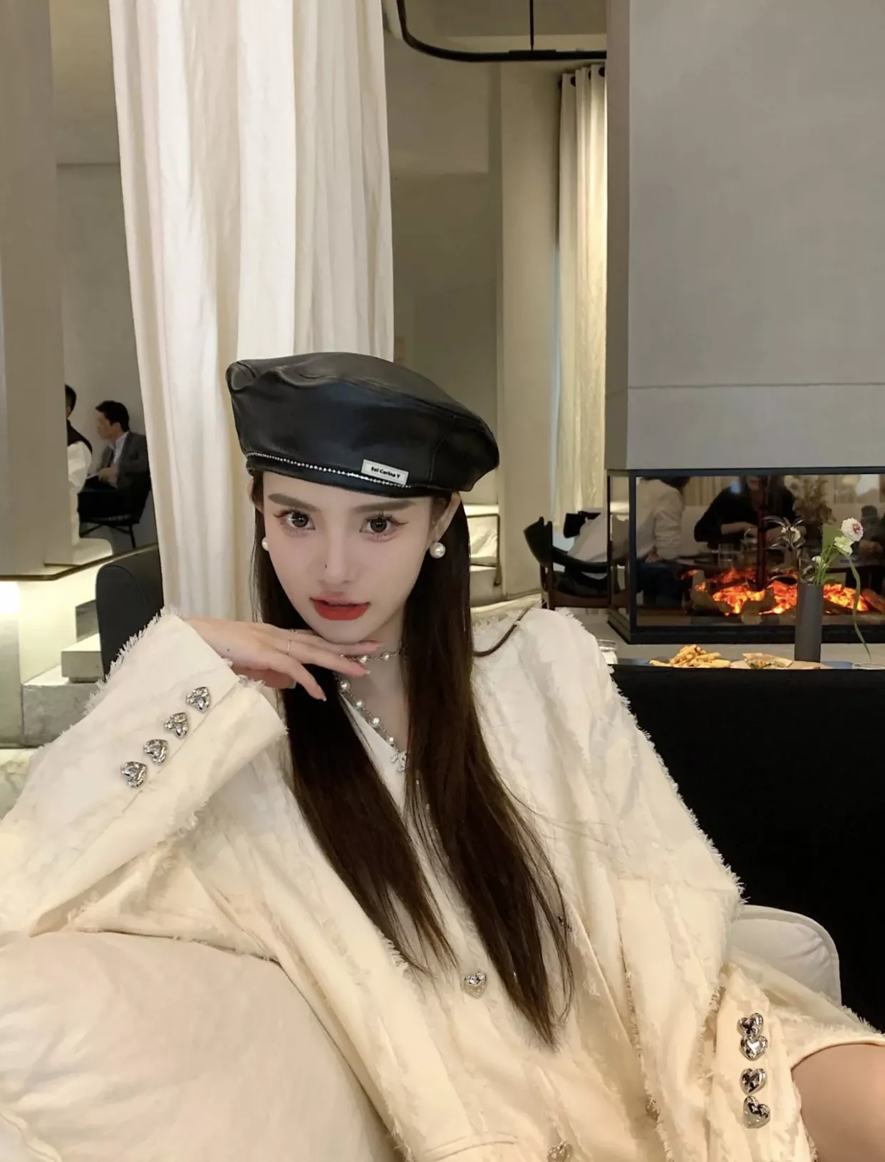 샤넬 진주 더블 C 양면 장식 롱 목걸이 상세 이미지 42