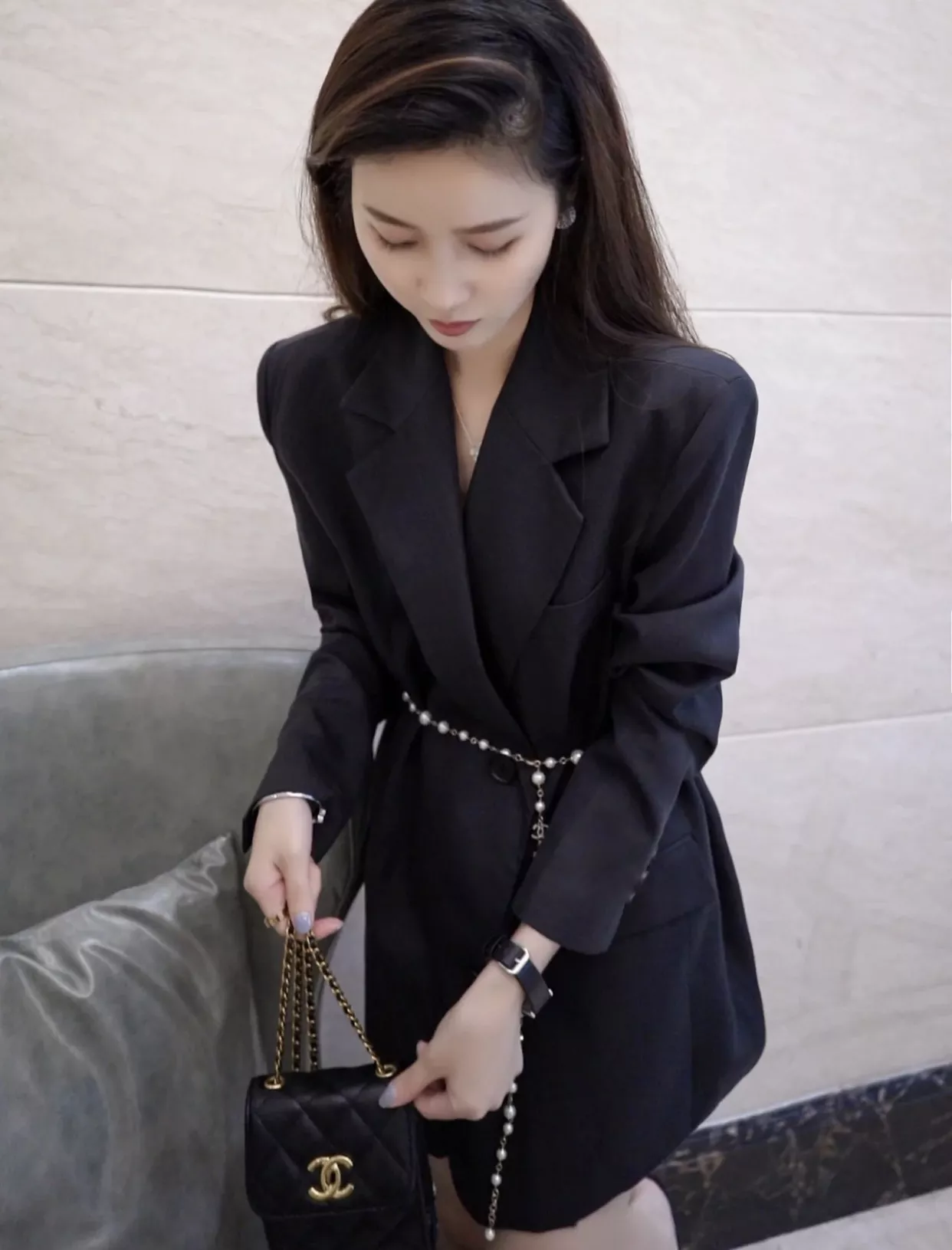 샤넬 진주 더블 C 양면 장식 롱 목걸이 상세 이미지 24