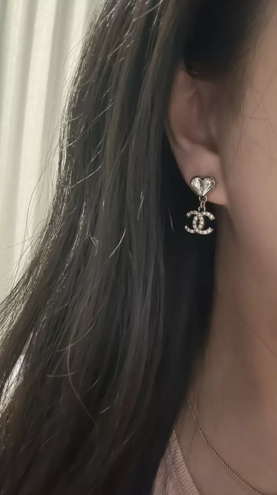 샤넬 하트 더블 C 크리스탈 드롭 귀걸이 상세 이미지 18