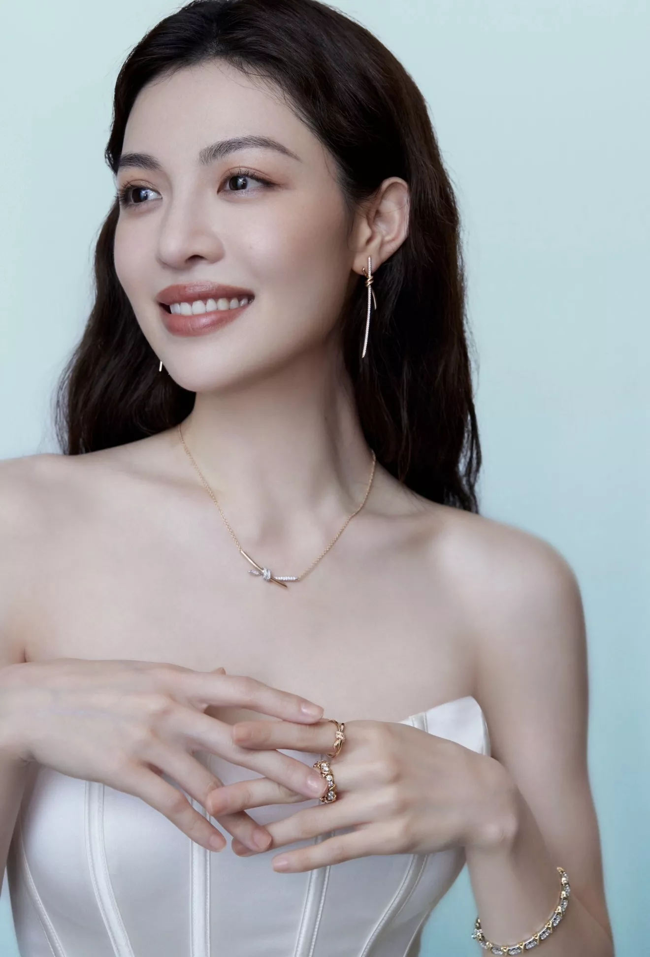 티파니앤코 매듭 모티브 체인 목걸이 상세 이미지 19