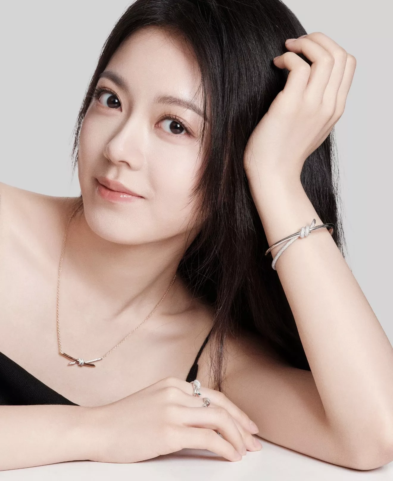 티파니앤코 매듭 모티브 체인 목걸이 상세 이미지 21