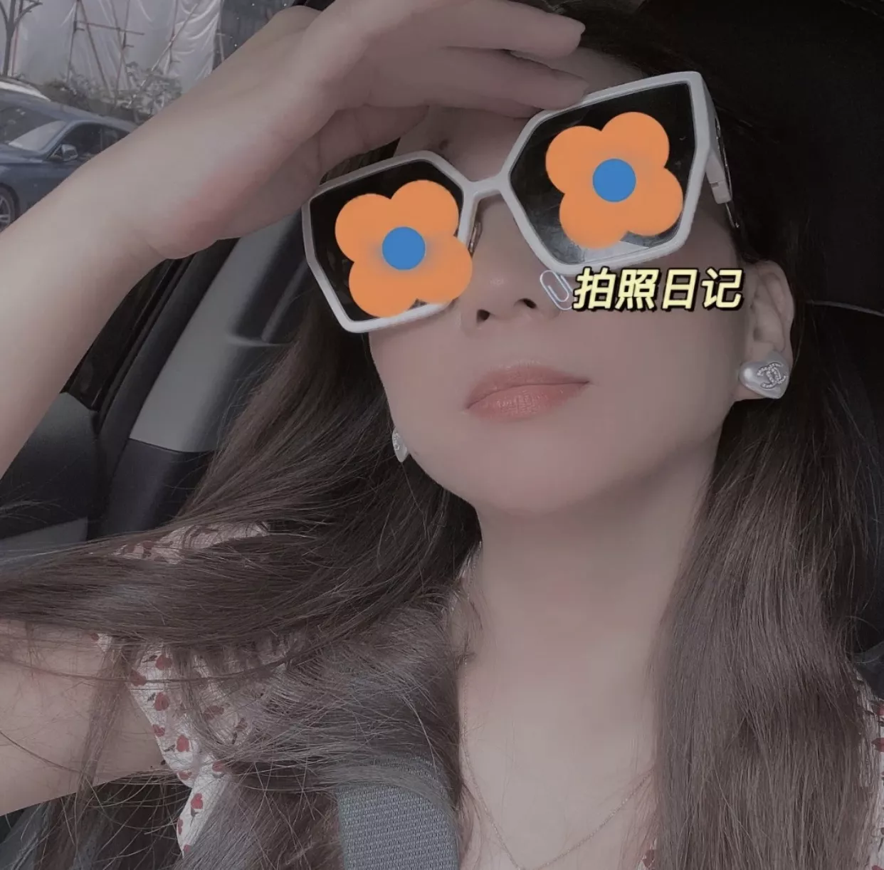 샤넬 하트 모티프 로고 장식 귀걸이 상세 이미지 14