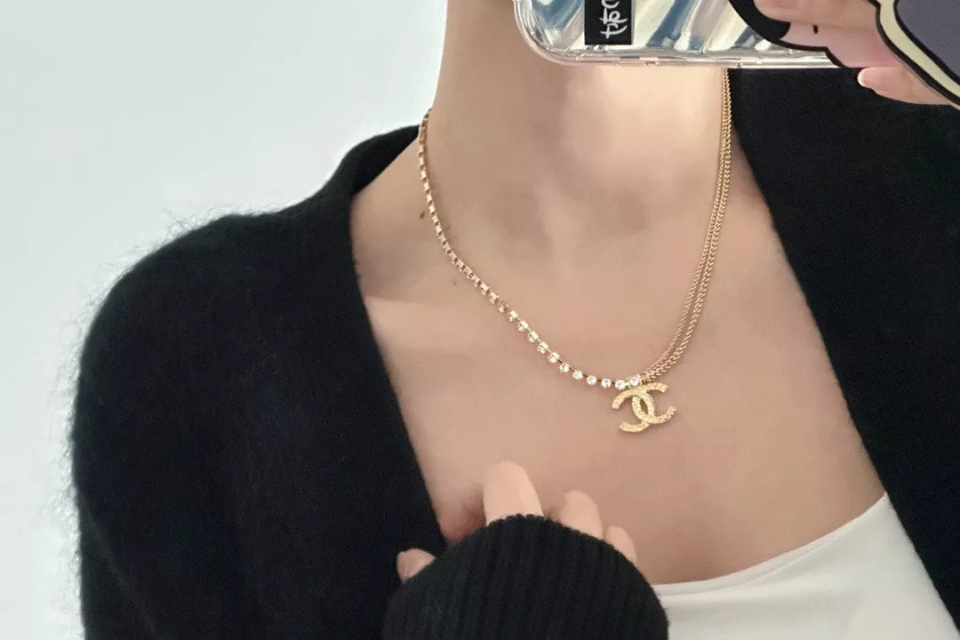 샤넬 더블 레이어 라인스톤 체인 CC 로고 목걸이 상세 이미지 18