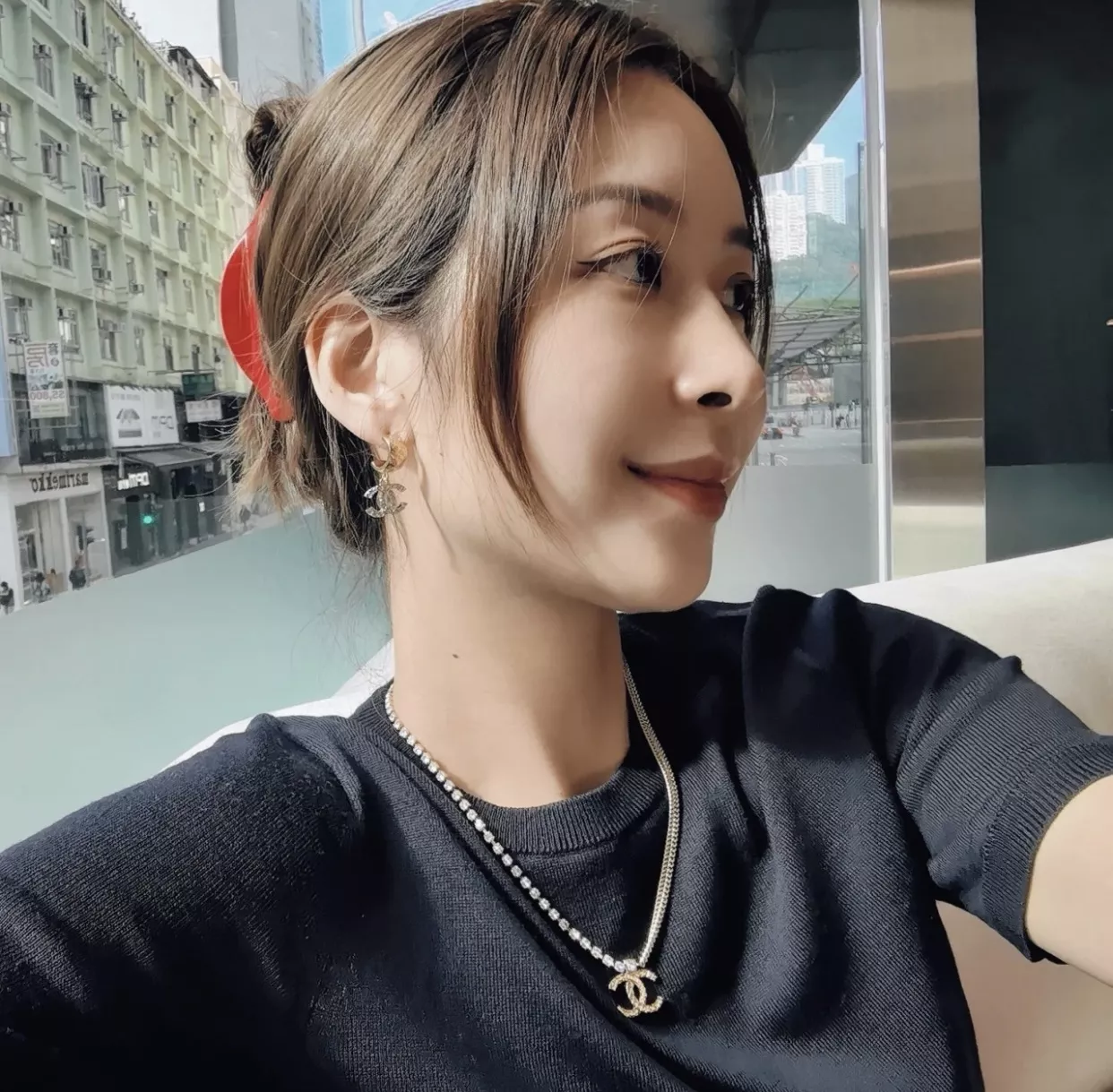 샤넬 더블 레이어 라인스톤 체인 CC 로고 목걸이 상세 이미지 29