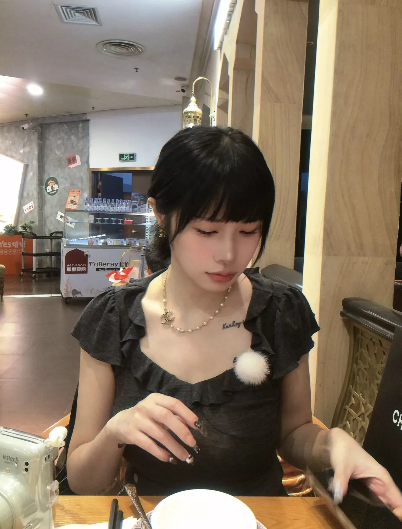 샤넬 진주 장식 가죽 체인 더블C 목걸이 상세 이미지 14