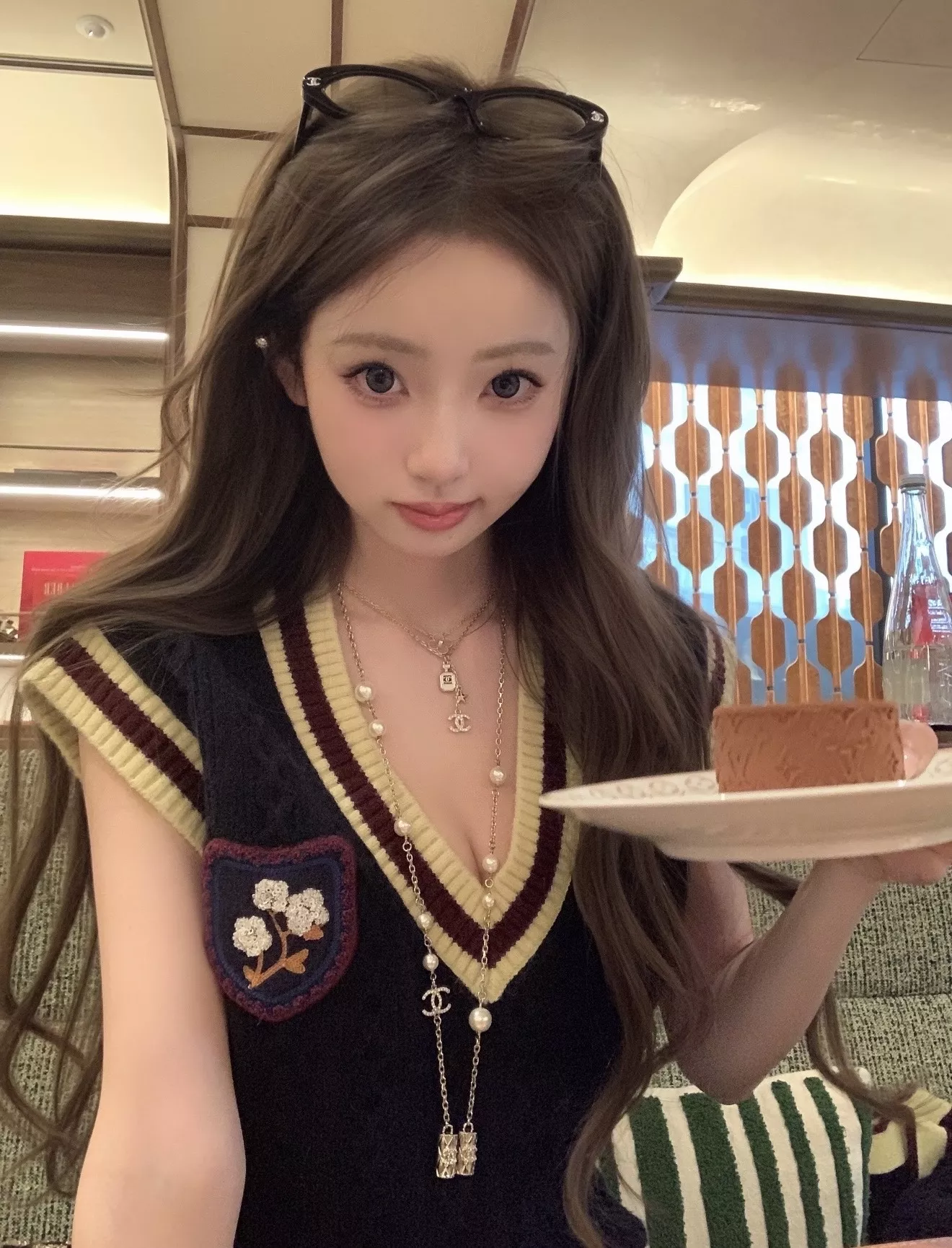 샤넬 해성 모티브 더블 C 향수병 펜던트 목걸이 상세 이미지 19