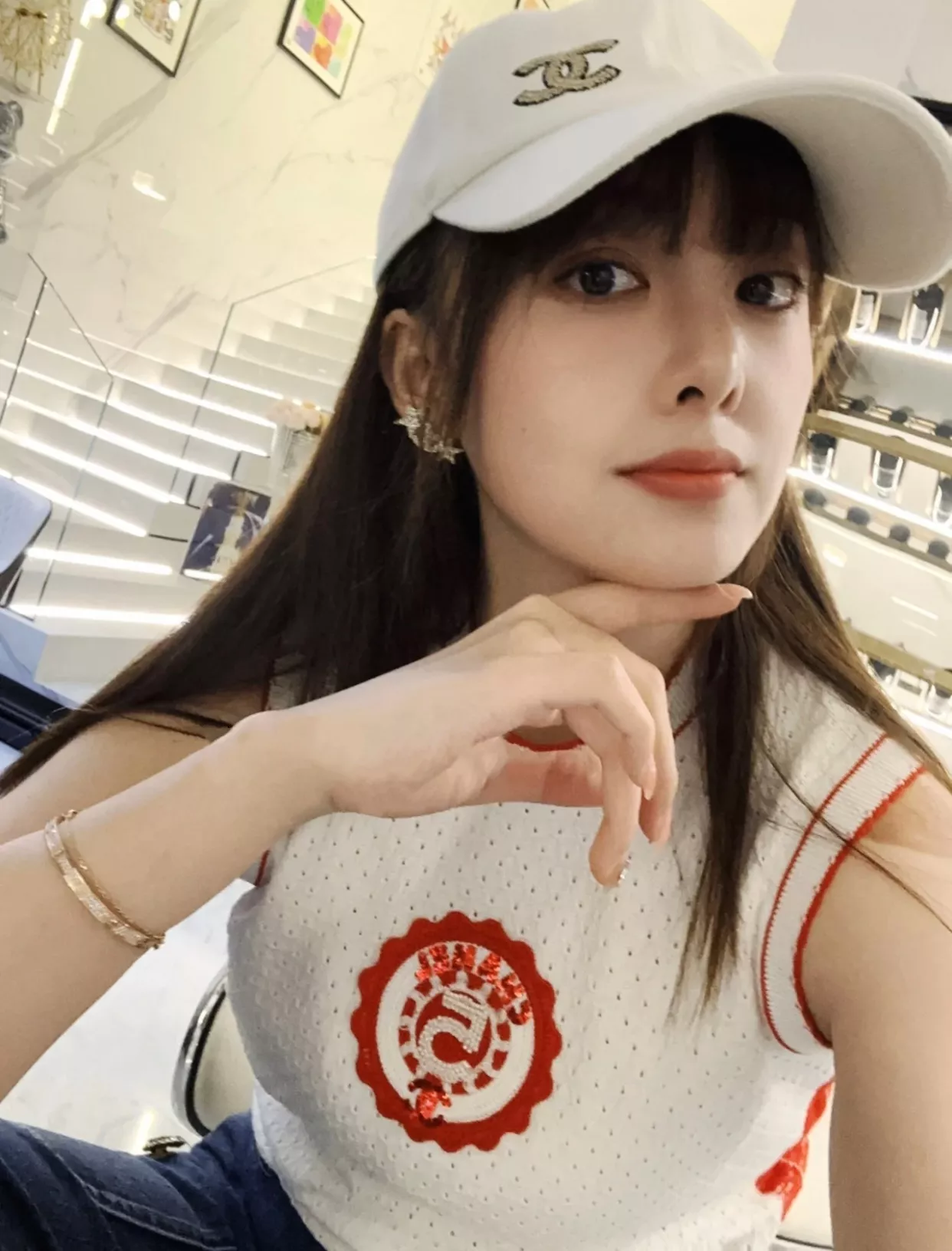 샤넬 더블 C 스타 크리스탈 이어링 상세 이미지 12