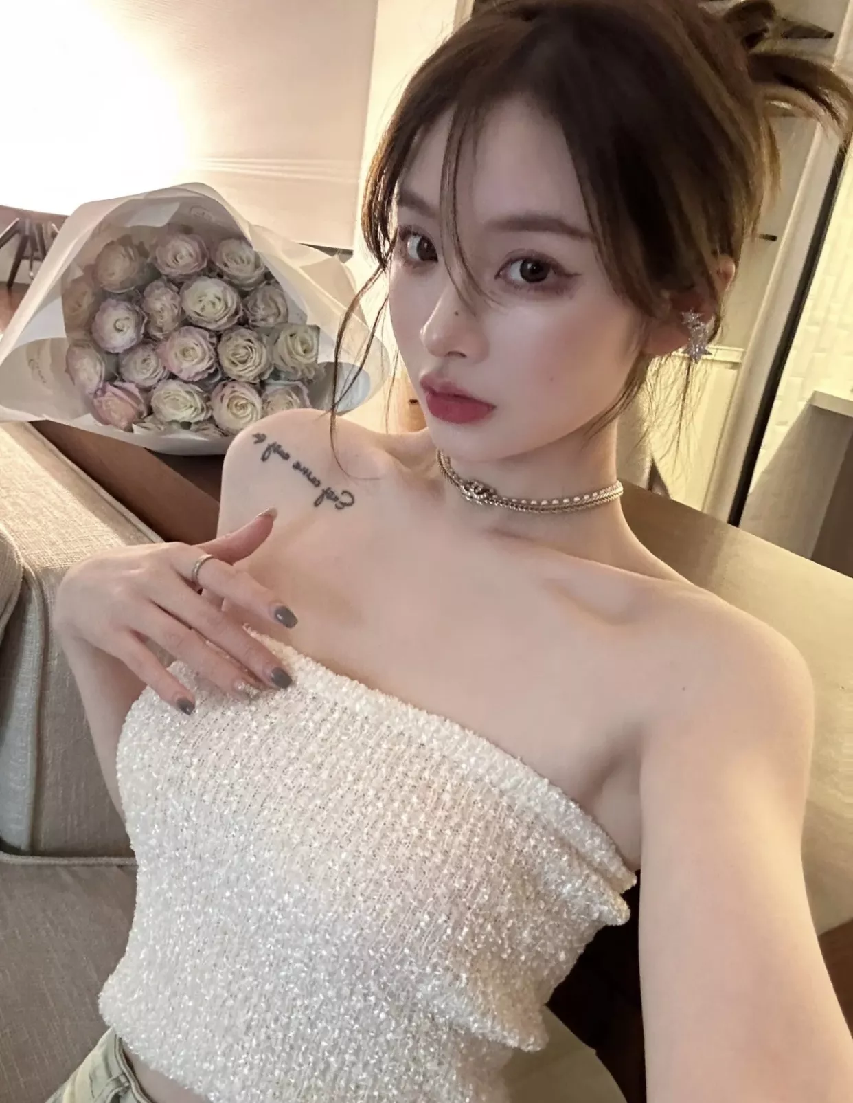 샤넬 더블 C 스타 크리스탈 이어링 상세 이미지 21