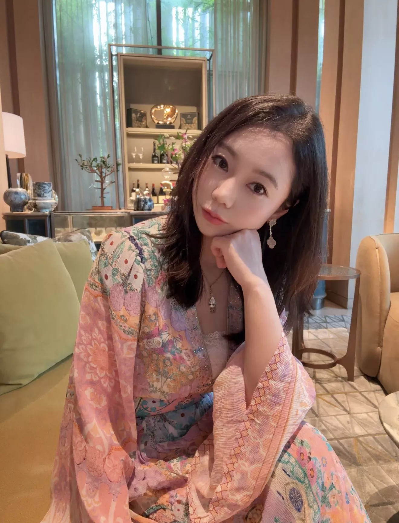 샤넬 진주 장식 더블C 세일링 보트 목걸이 상세 이미지 12