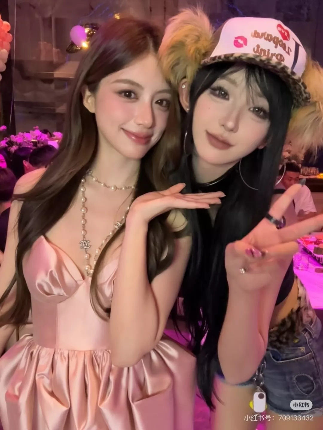샤넬 진주 더블 C 로고 롱 체인 목걸이 상세 이미지 102