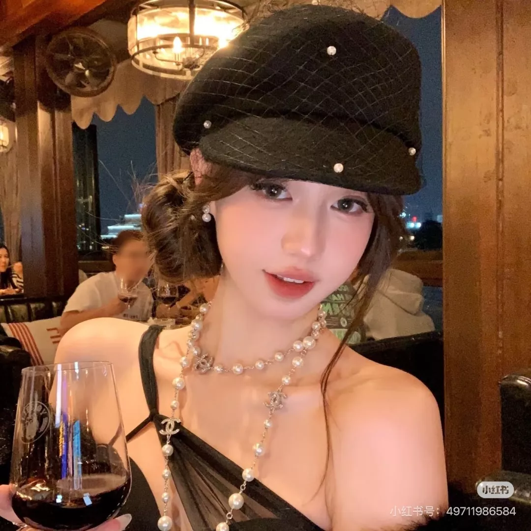 샤넬 진주 더블 C 로고 롱 체인 목걸이 상세 이미지 82