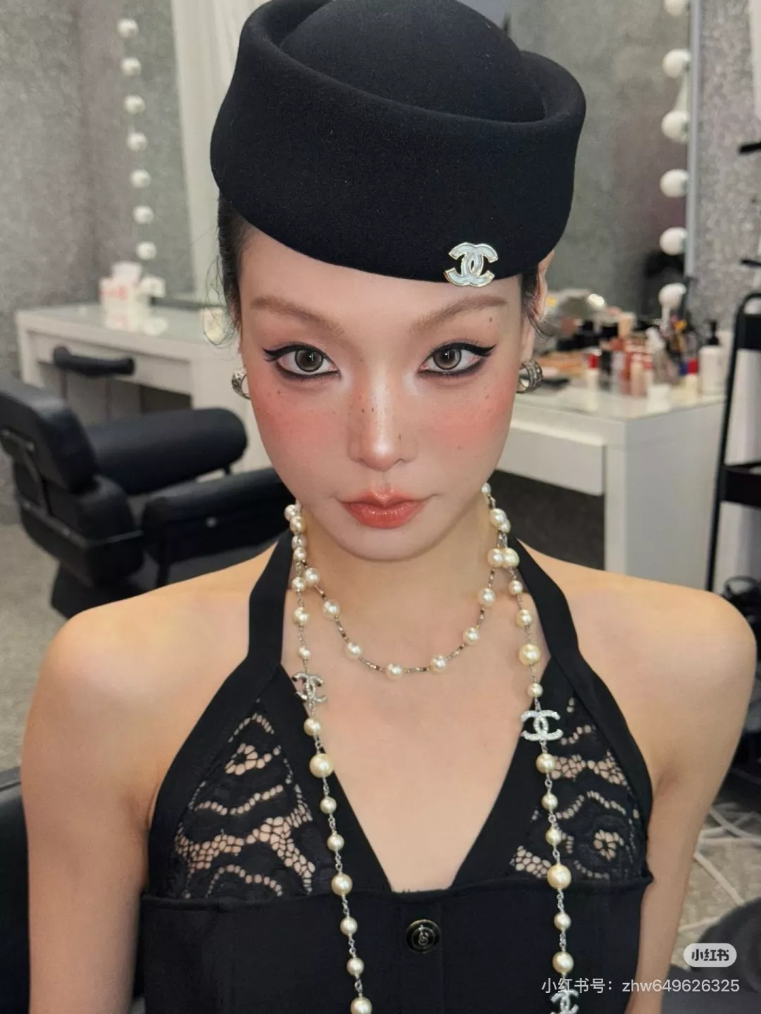 샤넬 진주 더블 C 로고 롱 체인 목걸이 상세 이미지 75
