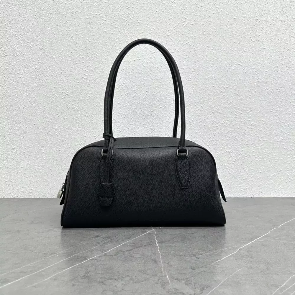 더로우 인디아 EW 롱핸들 페블드 레더 숄더백