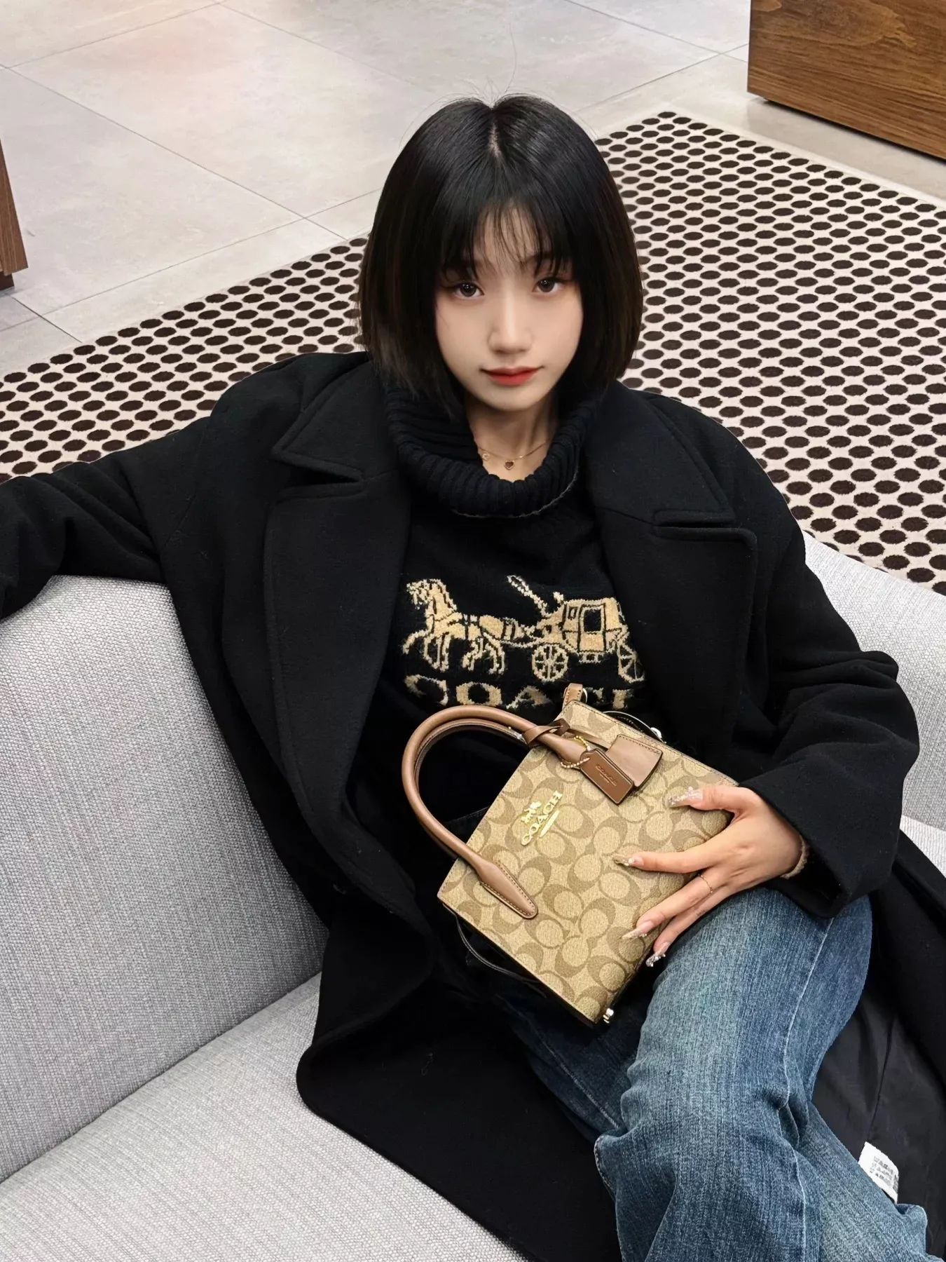 코치 시그니처 코팅 캔버스 안데라 캐리올 토트백 상세 이미지 68