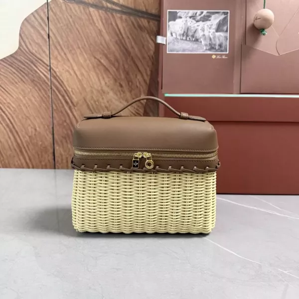 로로피아나 엑스트라 포켓 L21 라탄 위빙 크로스백