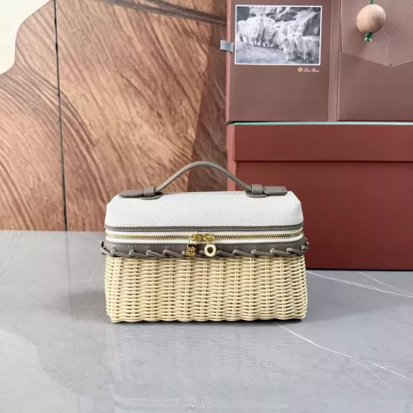 로로피아나 엑스트라 포켓 L19 라탄 캔버스 크로스백
