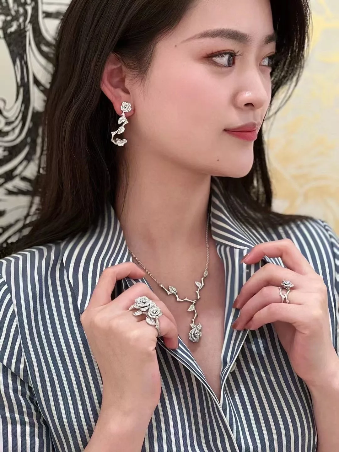 디올 로즈 바가텔 로즈 모티프 실버 목걸이 상세 이미지 19
