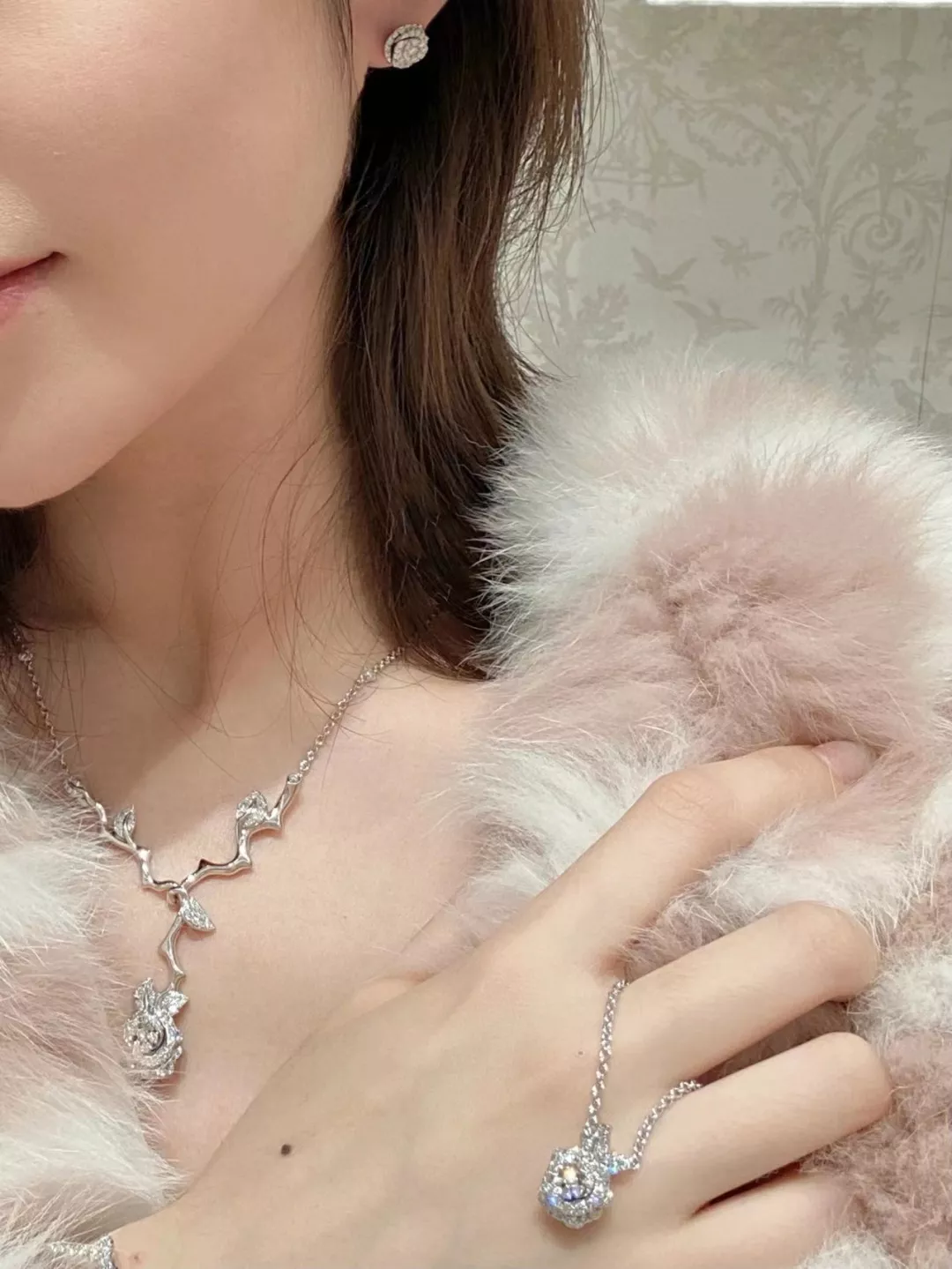 디올 로즈 바가텔 로즈 모티프 실버 목걸이 상세 이미지 14