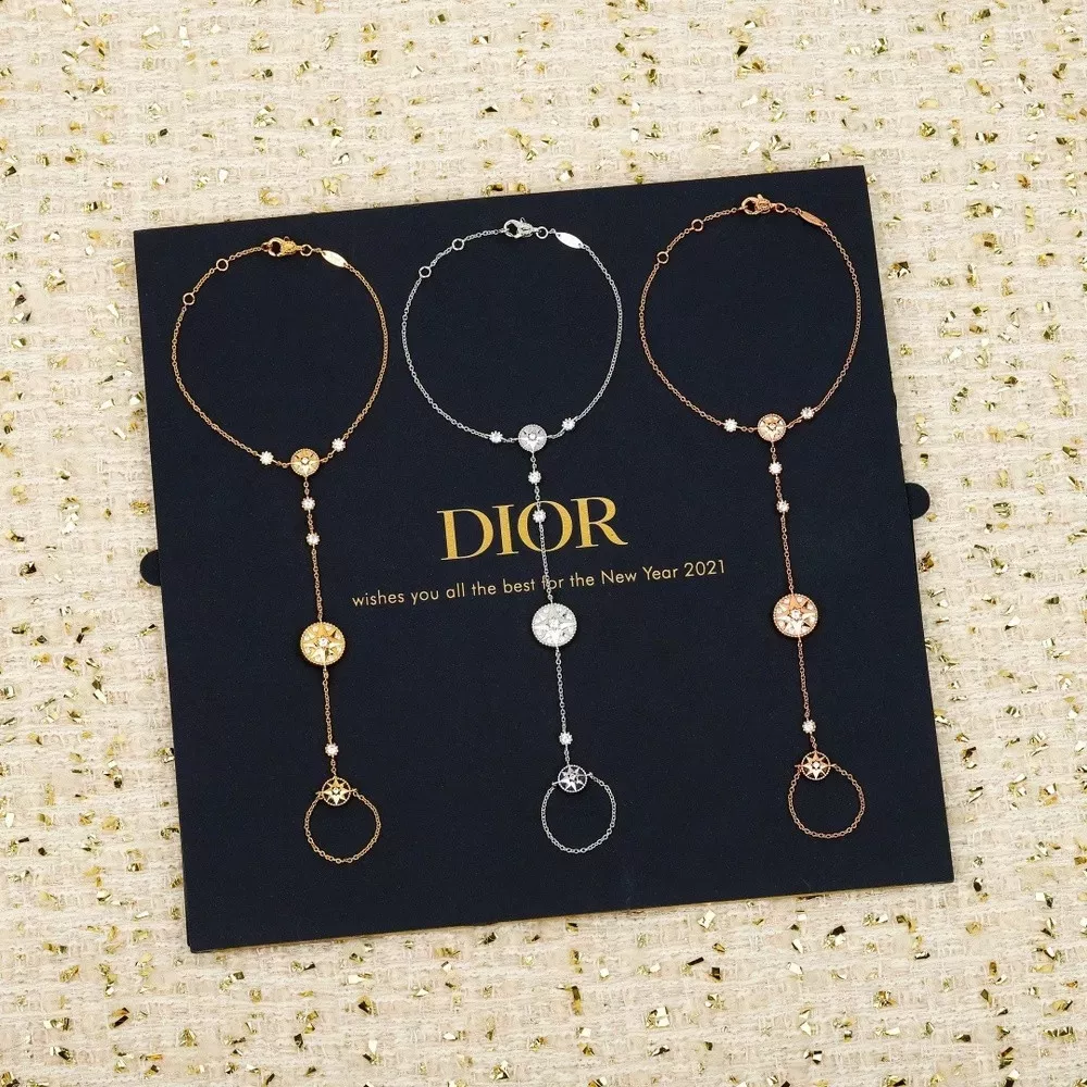 디올 로즈 모티브 나침반 장식 핸드 체인