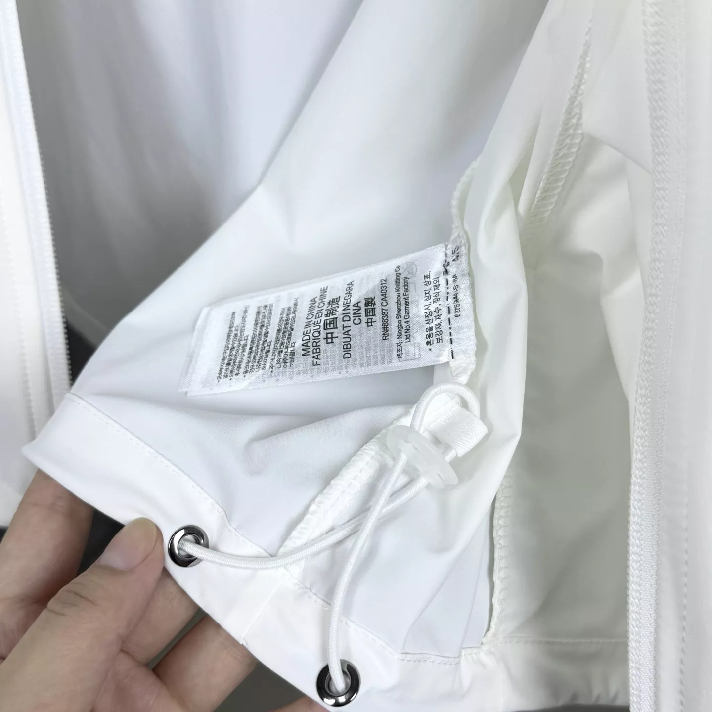 아디다스 삼선 로고 경량 방풍 집업 재킷 상세 이미지 7