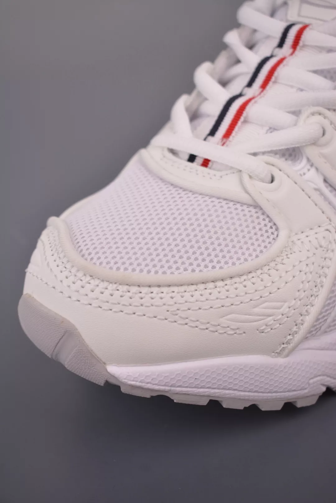 톰브라운 GEL-Kayano 14 콜라보 로우탑 러닝 스니커즈 상세 이미지 6