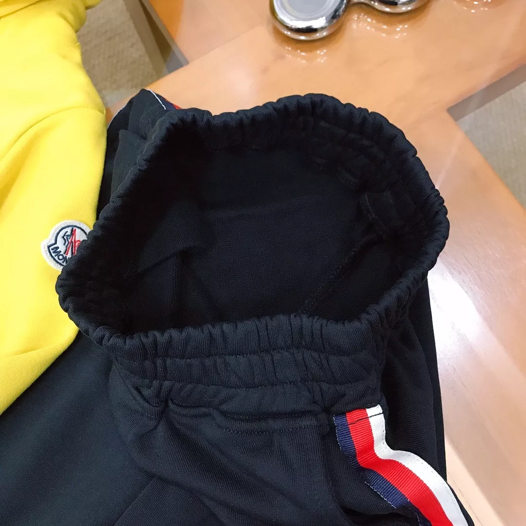몽클레어 후드 맨투맨 로고 트레이닝 상하의 세트 상세 이미지 9