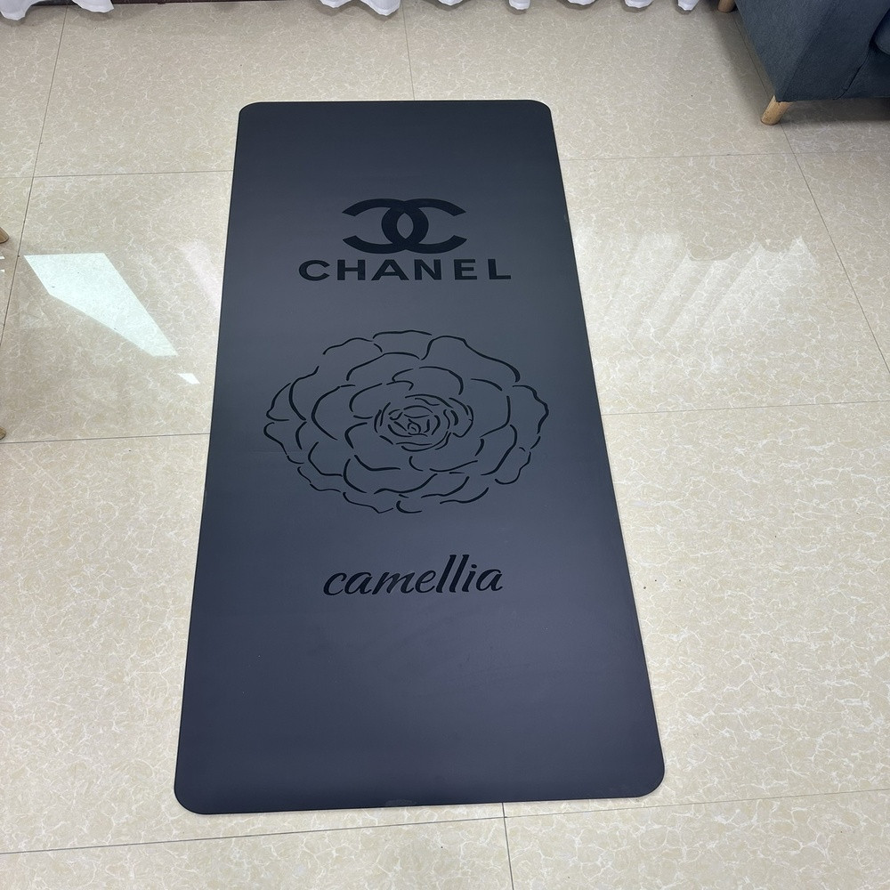 샤넬 까멜리아 로고 양면 논슬립 요가 매트
