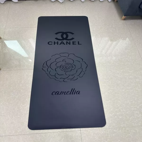 샤넬 까멜리아 로고 양면 논슬립 요가 매트
