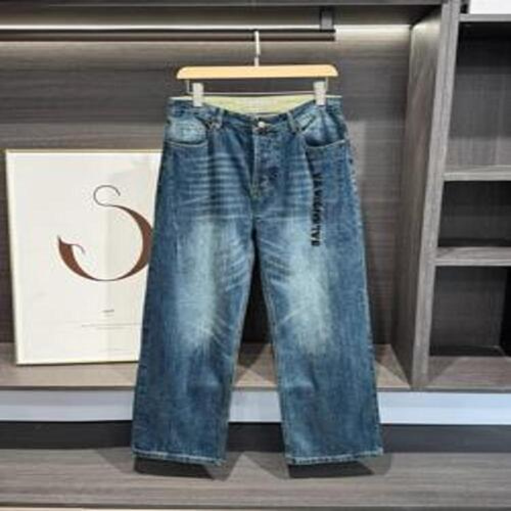 발렌시아가 2025 SS 죽절 블랙 레터링 데님 팬츠