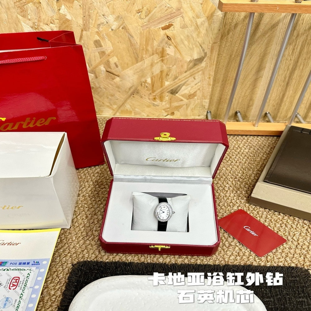 까르띠에 배쓰텁 26mm 스틸 쿼츠 손목시계