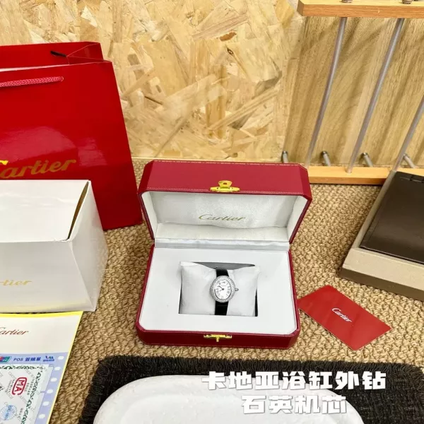 까르띠에 배쓰텁 26mm 스틸 쿼츠 손목시계