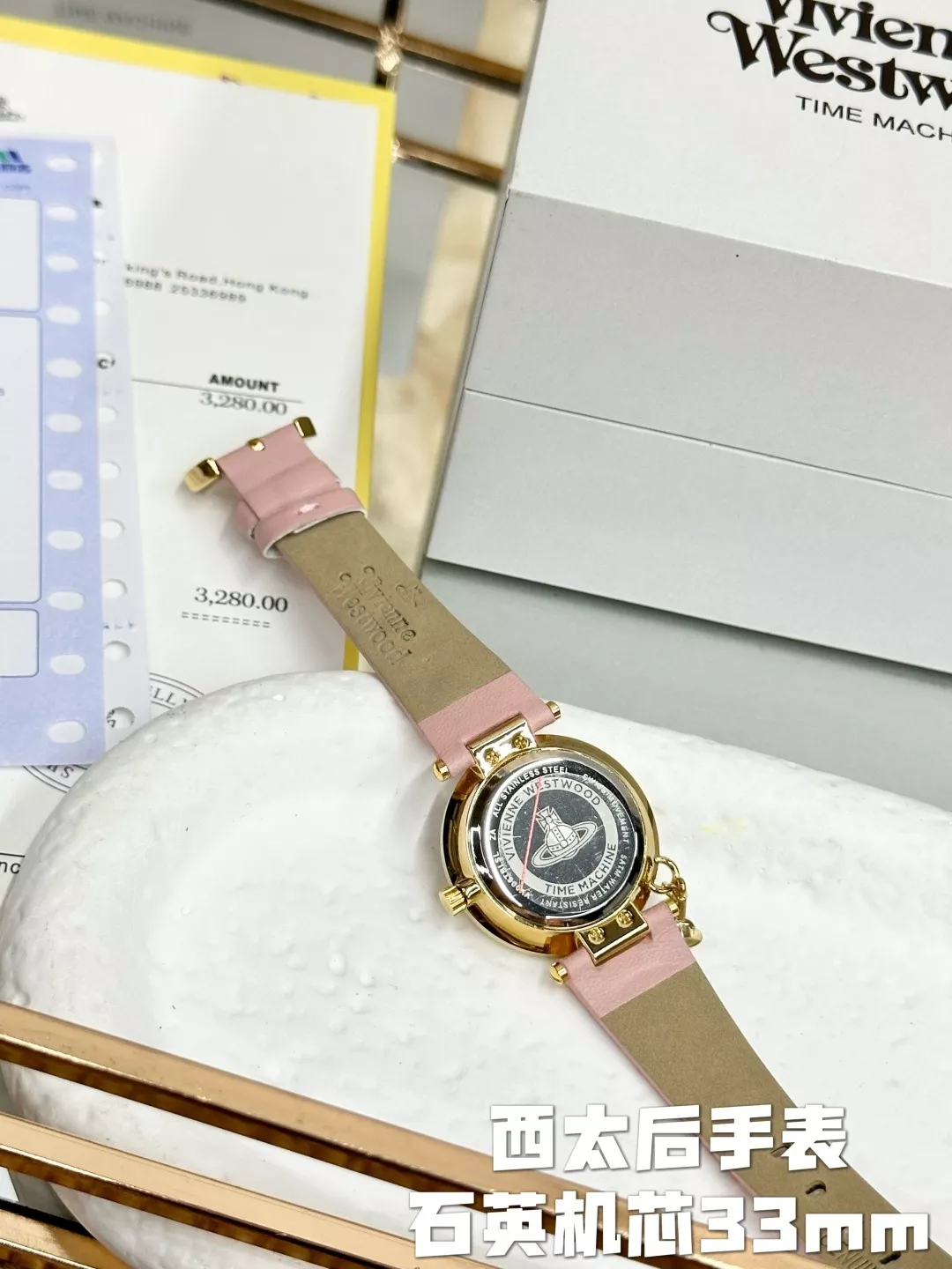 비비안웨스트우드 핑크 가죽 스트랩 골드톤 33mm 쿼츠 손목시계 상세 이미지 5