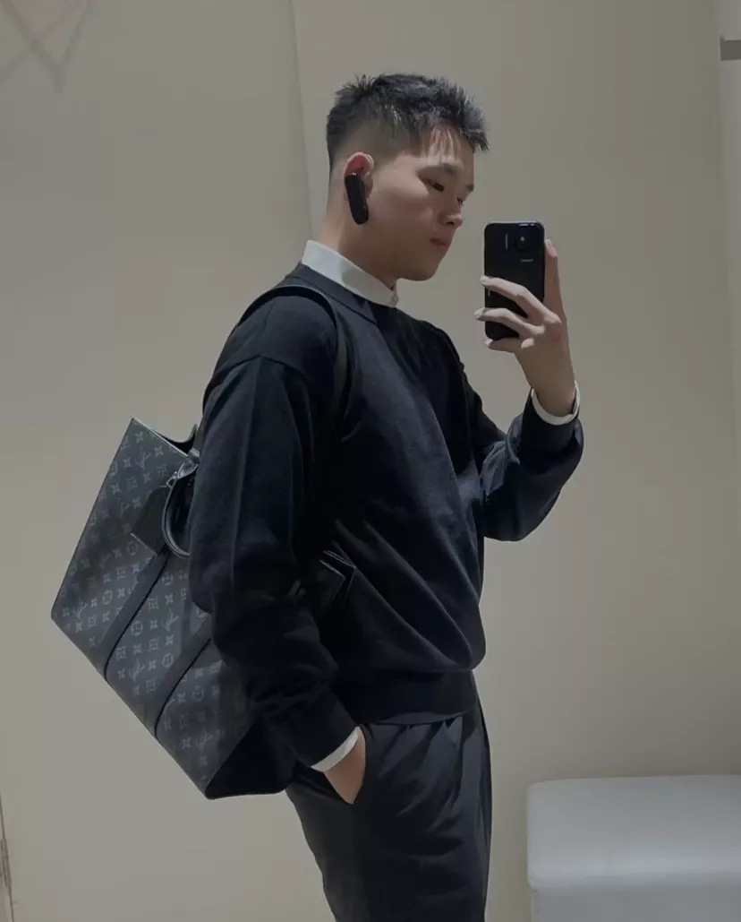 루이비통 24H 모노그램 블랙 캔버스 토트백 상세 이미지 22