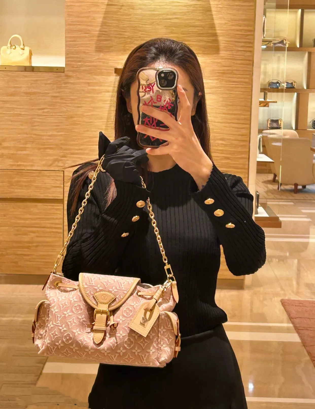 루이비통 오디세이 핑크 자카드 자수 플랩 숄더백 상세 이미지 40