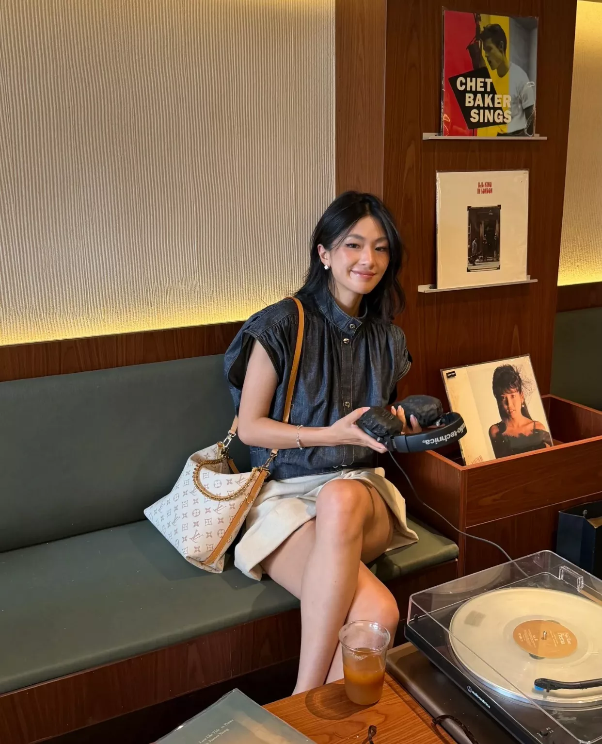 루이비통 멀티패스 사구 컬러 체인 숄더백 상세 이미지 38