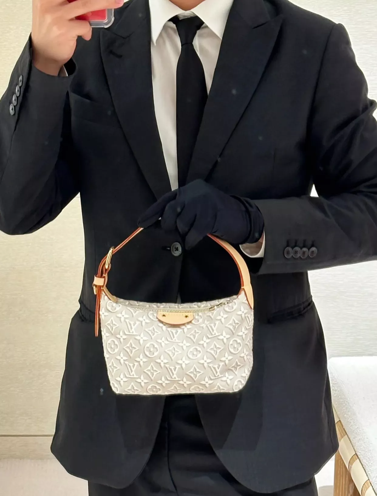 루이비통 힐스 자카드 로고 자수 캔버스 숄더백 상세 이미지 32