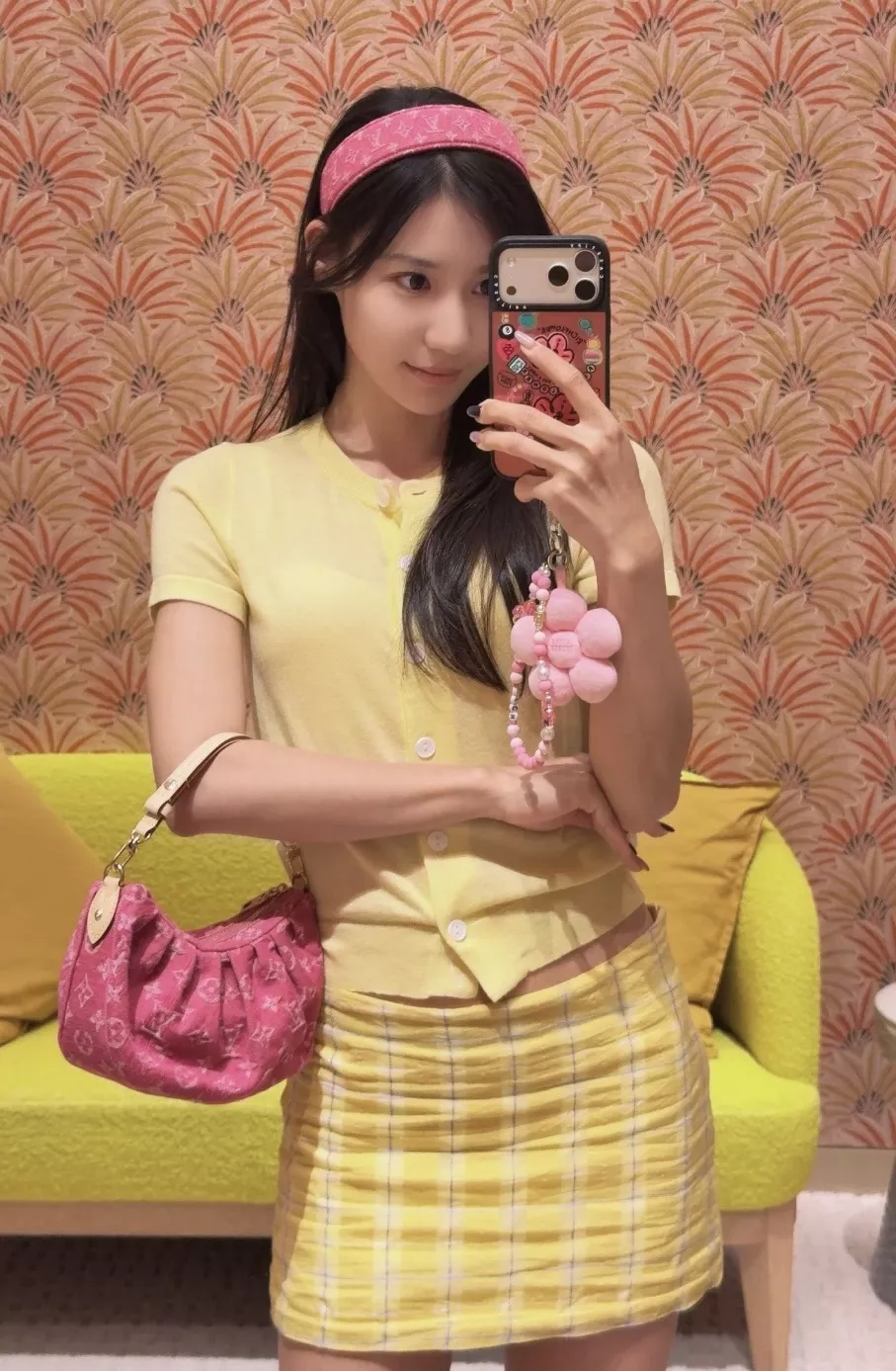 루이비통 워시드 핑크 데님 밸리 미니 숄더백 상세 이미지 42