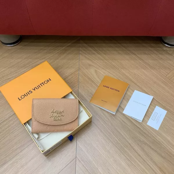 루이비통 로잘리 엠보싱 카프스킨 플랩 동전 지갑