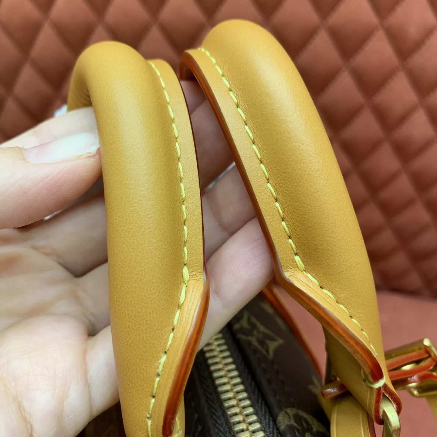루이비통 모노그램 캔버스 키폴 25 보스턴백 상세 이미지 4
