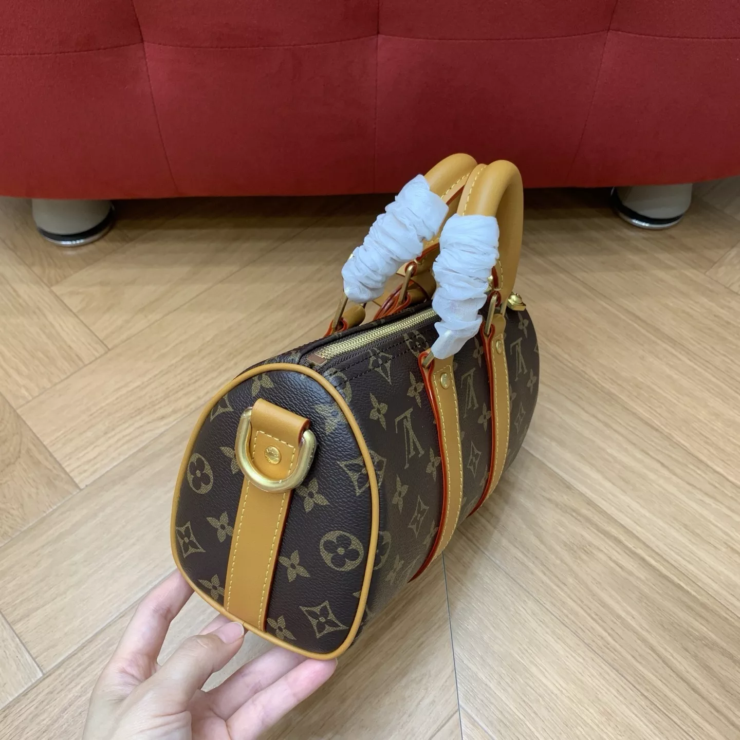 루이비통 모노그램 캔버스 키폴 25 보스턴백 상세 이미지 24