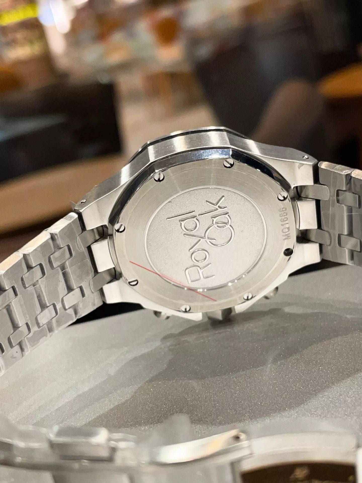 까르띠에 블루 벌룬 33mm 피쉬아이 글라스 다이아 가죽 손목시계 상세 이미지 44