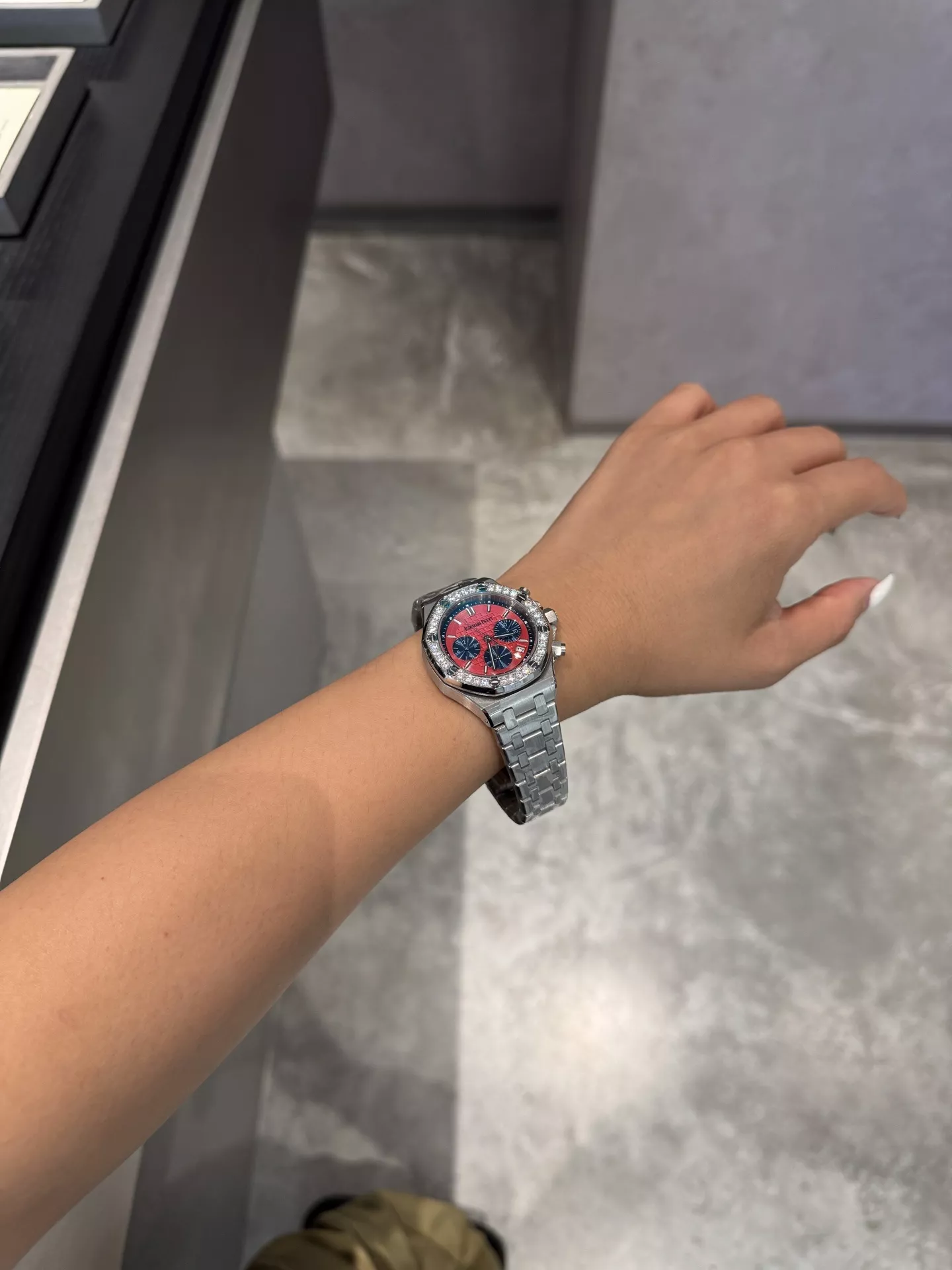 까르띠에 블루 벌룬 33mm 피쉬아이 글라스 다이아 가죽 손목시계 상세 이미지 12