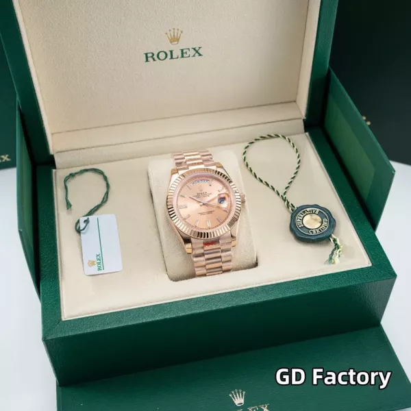 루이비통 40mm 데이데이트 스타일 메탈 손목시계
