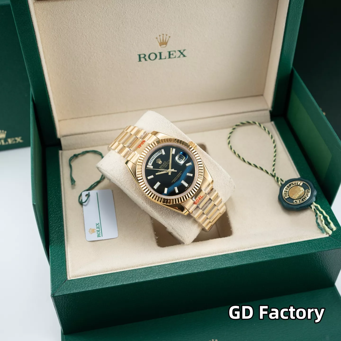 루이비통 데이데이트 40mm 사파이어 크리스탈 메탈 시계 상세 이미지 3