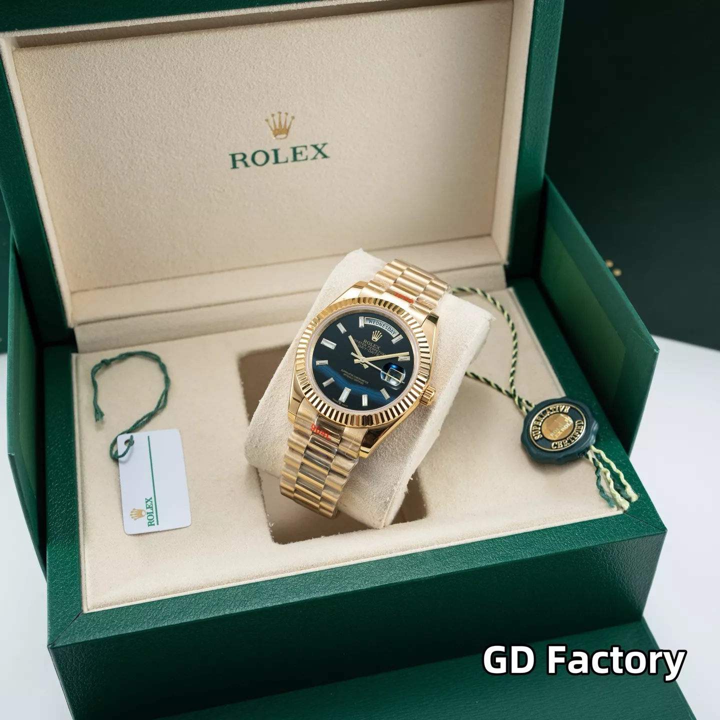 루이비통 데이데이트 40mm 사파이어 크리스탈 메탈 시계 상세 이미지 2