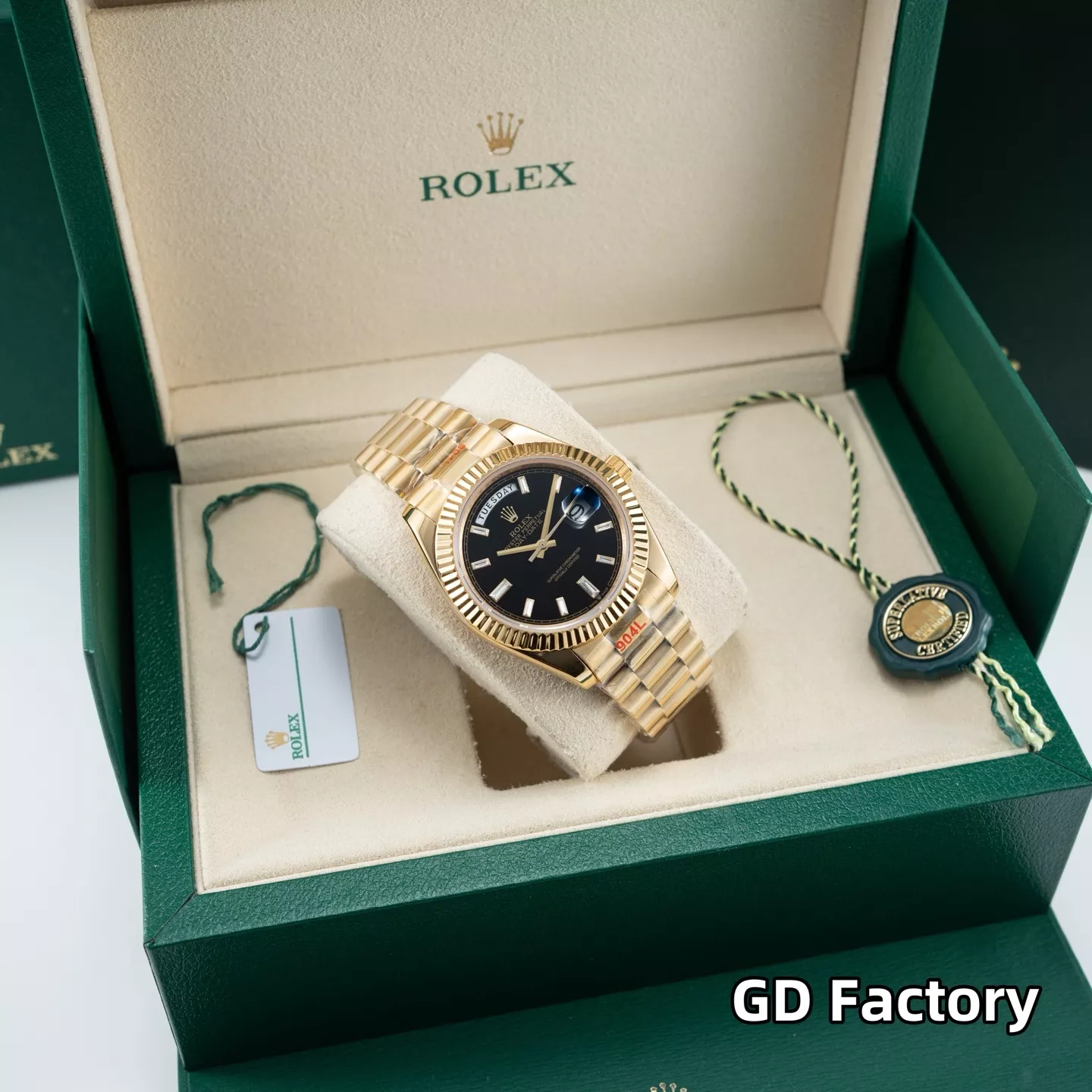 루이비통 40mm 데이데이트 사파이어 크리스탈 메탈 시계 상세 이미지 3